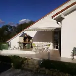 Au Petit Pedegouaty Panzió