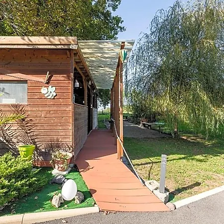Au Petit Pedegouaty 3*