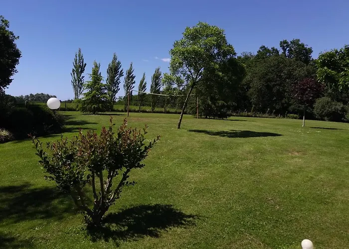 B&B Au Petit Pedegouaty 3*