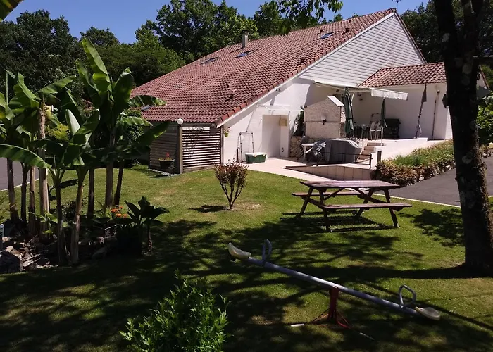 Au Petit Pedegouaty 3* Heugas