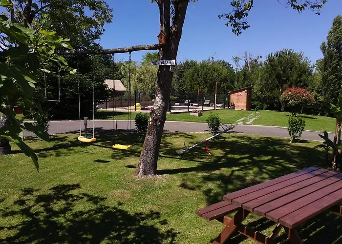 Au Petit Pedegouaty B&B Heugas