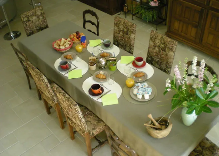 Bed and Breakfast Au Petit Pedegouaty 3*